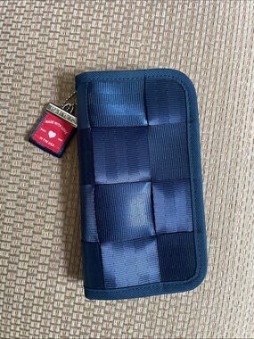 Harveys indigo classic wallet
